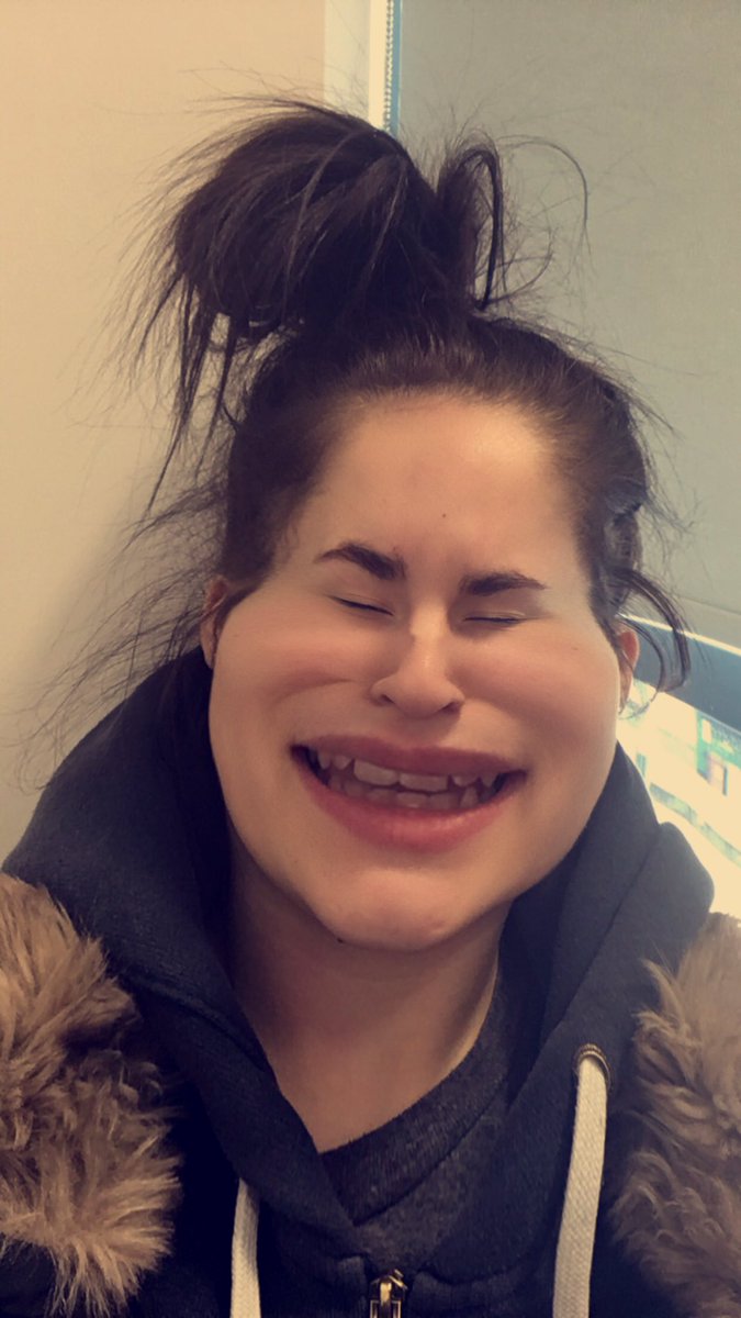 MisssKateX's tweet photo. @izzygreaves98 😂 https://t.co/PejYZFyjmo