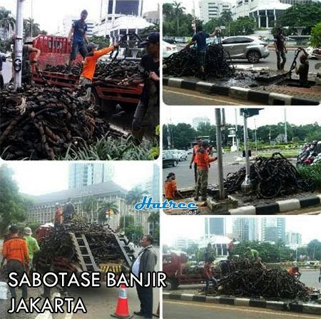 addiems's tweet photo. Yg satu bekerja keras mencegah banjir, yg satunya sabotase bikin banjir dgn taruh segerobak kulit kabel di gorong2.. https://t.co/0a16CCN5WN
