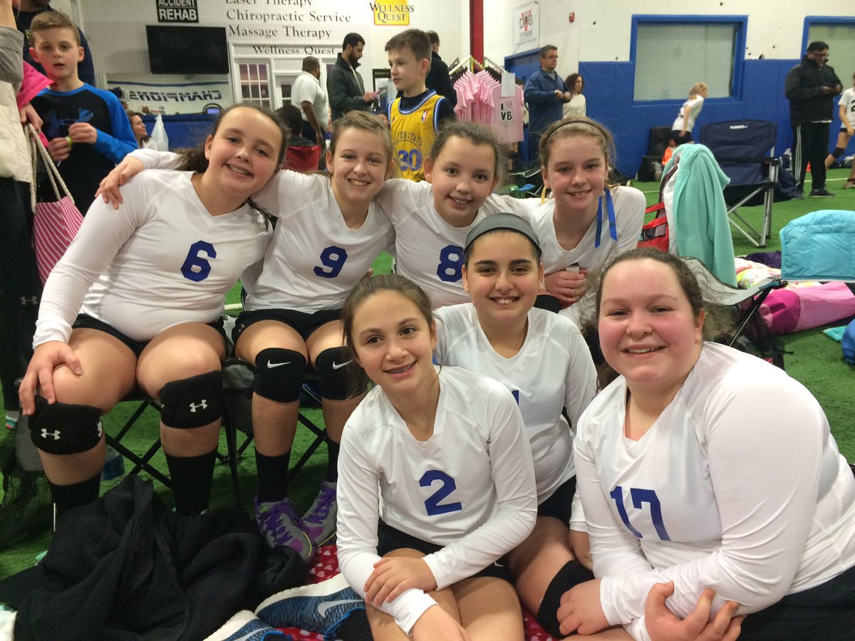 VBTEVA's tweet photo. 2-2 start for 12 Gold! #goTEVA https://t.co/ZdxeEzJMMA
