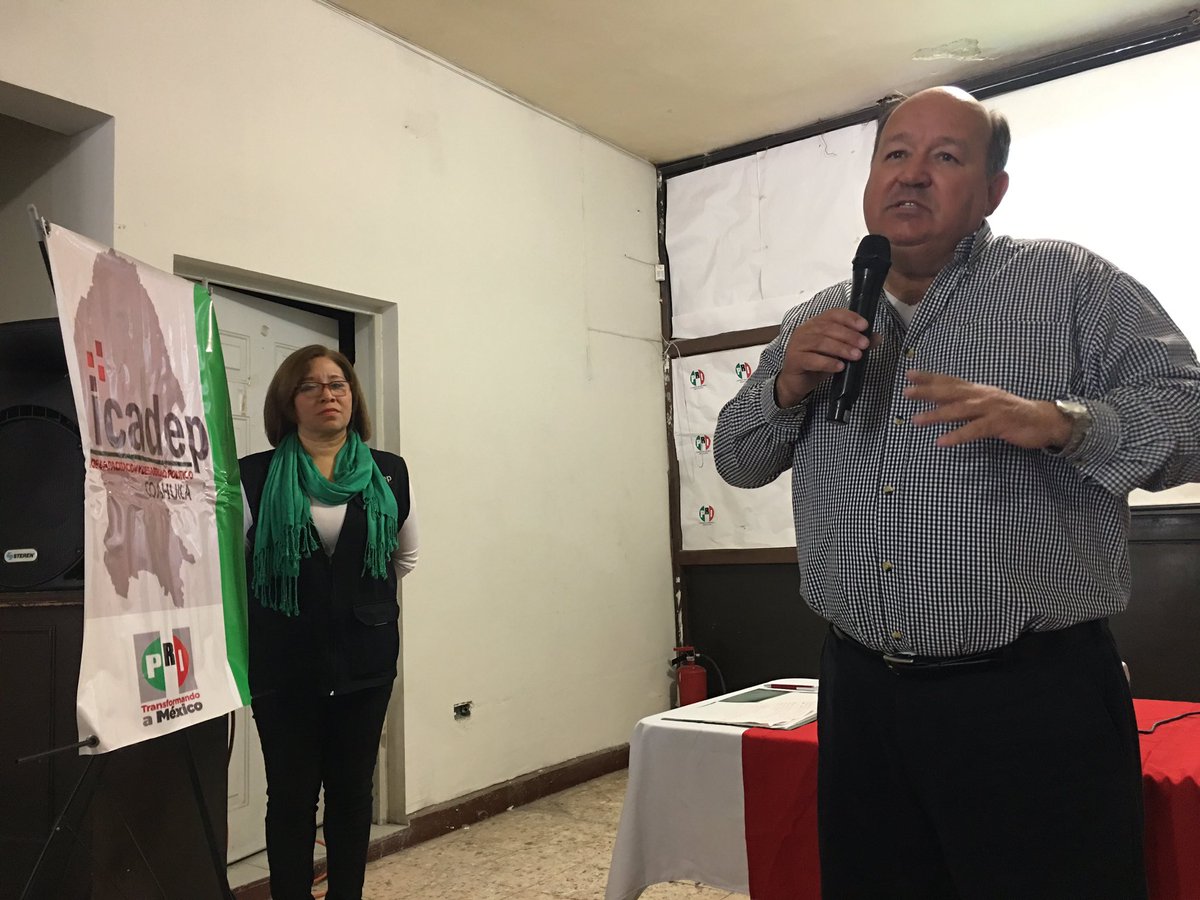 JOSUEGJIMENEZ's tweet photo. Inicia 8 Generación @IcadepMonclova @IcadepCoahuila @ICADEP @luciaazucena @fdelafuentev @3737smm @joseamedinam https://t.co/qvlzvx9FKq