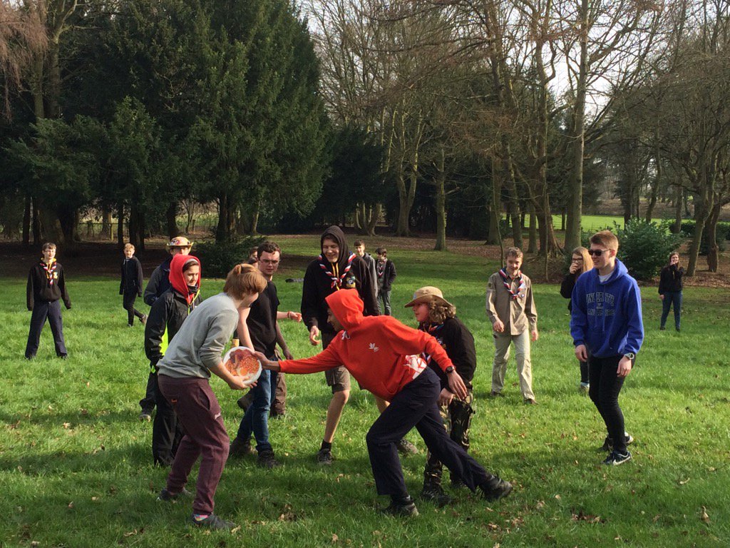 CarparkKings's tweet photo. Back playing our favourite game ultimate frisbee #23wsj  #ukcontingent https://t.co/sYnxQE1vcr