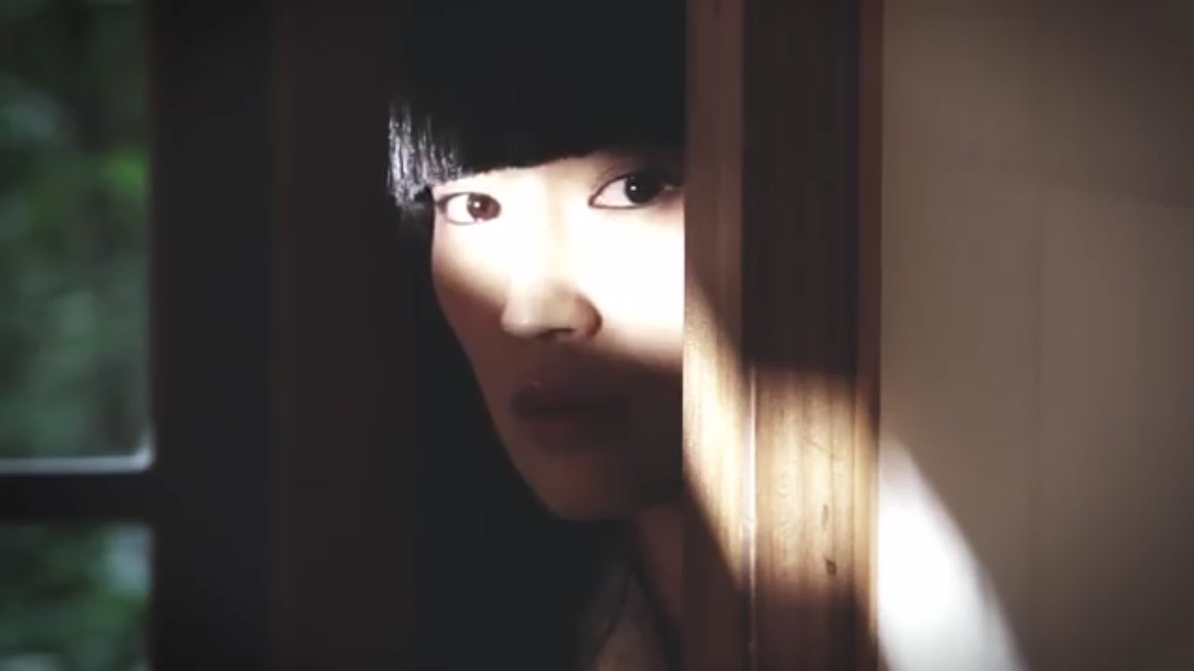 安藤裕子 骨 安藤裕子も銀杏ｂｏｙｚも決して大衆性が強くないと思うんですけど 骨 はすごくポップ 作詞曲 主演 峯田和伸 T Co Cooyd6gy6y T Co We2deka2qx