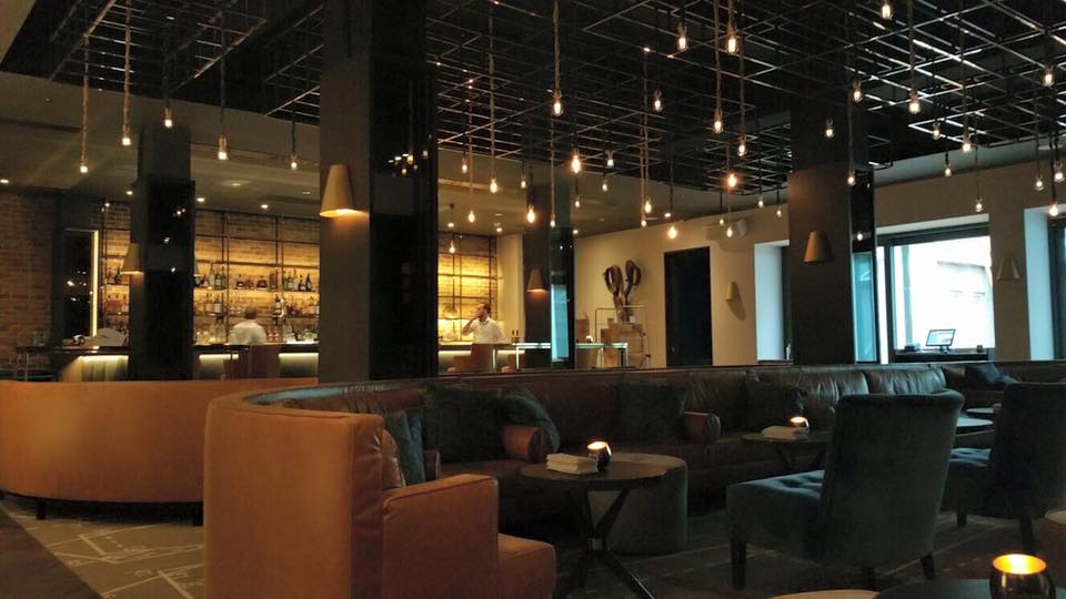 Canadian_Red's tweet image. Tot 12 maart kun je stemmen op jouw favoriete hotelbar: besthotelbar.com/vote-for-the-b…