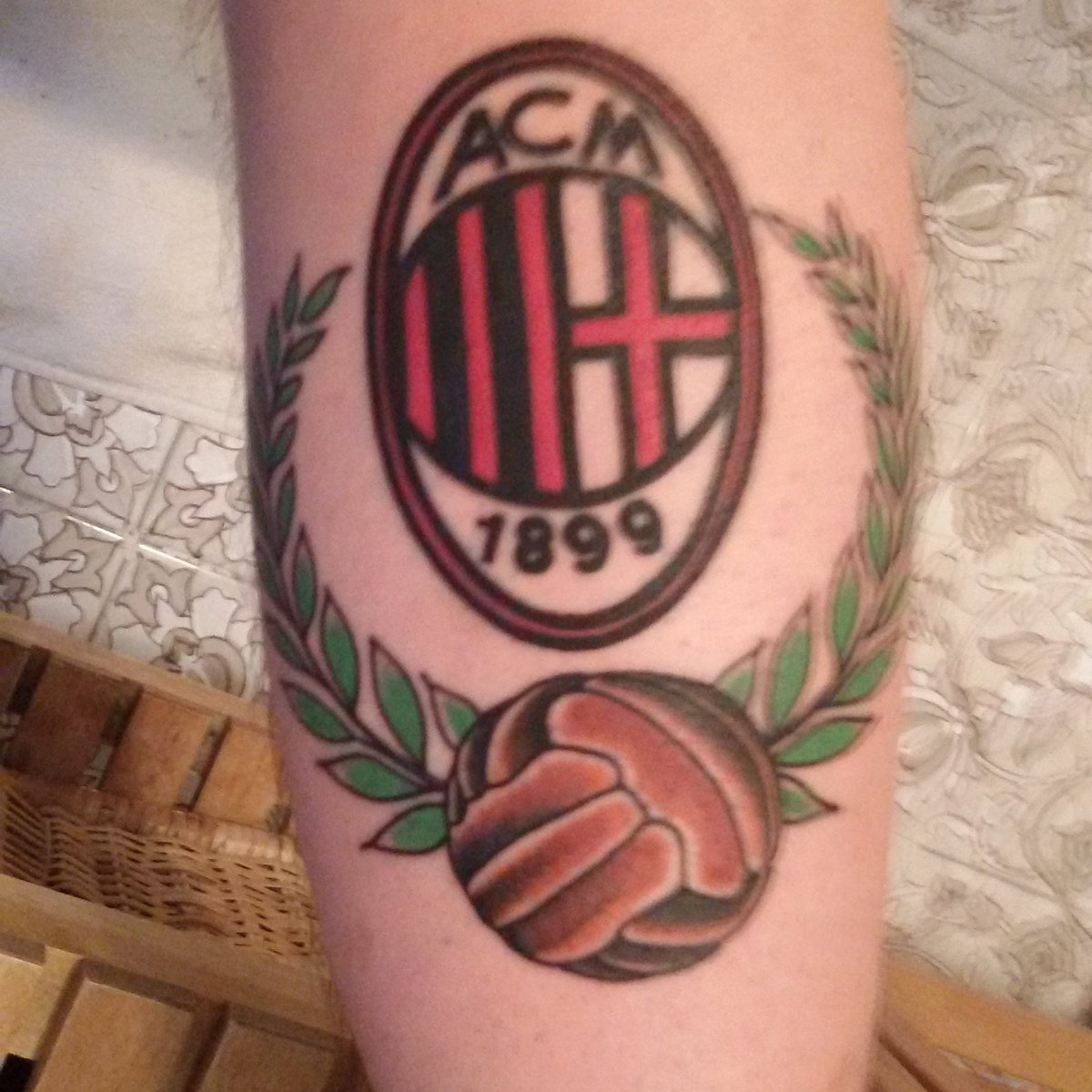 Fede Casciavit On Twitter Acmilan Tattoo Football Acmilan Https T Co Hh2k1ekgno