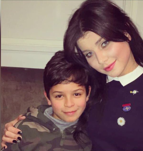 MoroccanFatima's tweet photo. الجمال المغربي 
@HananeElKhader 
  #المغرب_عنوان_الجمال
   #المغربيات
#moroccan_girls_are_so_beautiful https://t.co/23LM99ojED