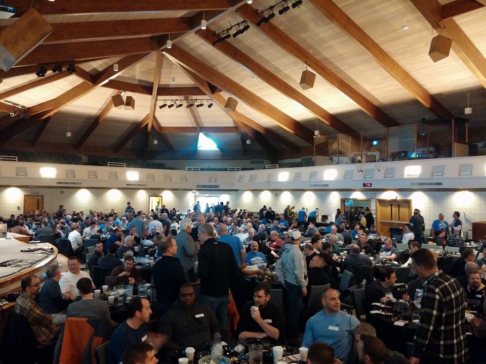 MenofFAC's tweet photo. Incredible men's breakfast Final day of Men's Conference! #BuildingMenWhoBuildMen #ChangeMenChangeTheWorld #MenOfFAC https://t.co/iY2UwOLFkm