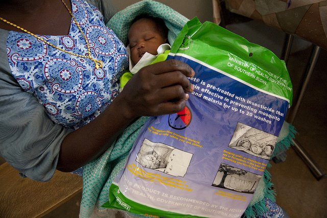 WorldBankGroup's tweet photo. 75 patients a day are now able to receive basic maternal/child care services in #S/Sudan:  https://t.co/AAWfGcDVeG https://t.co/3LUI3fLIJo