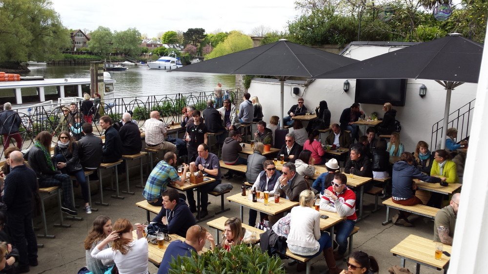 mycreativetown's tweet photo. We just can't wait for beer garden weather to be here!! #BeerGardens #London #MCT https://t.co/xumY20feV2