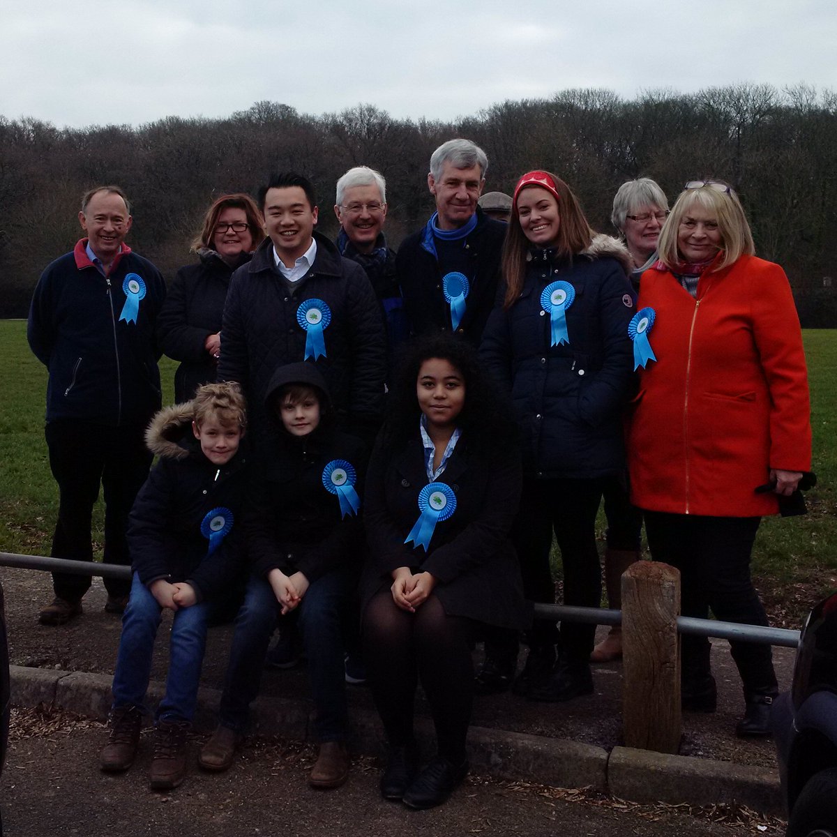 AlanMakMP's tweet photo. Great Saturday morning campaigning with @HavantCons in #WestLeigh #LeighPark supporting #LanceQuantrill #Bondfields https://t.co/YZBvTRQnwj