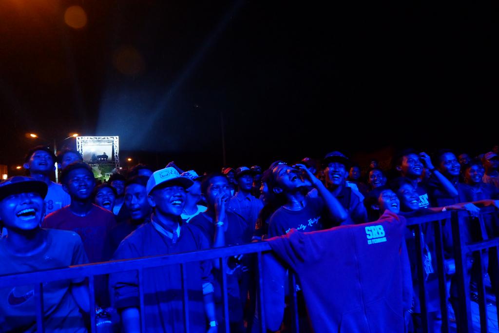 Jamming bareng di acara <a href="/BerbagiPelangi/">Berbagi Pelangi</a> dgn penampilan @primitif_urband. So much fun!!