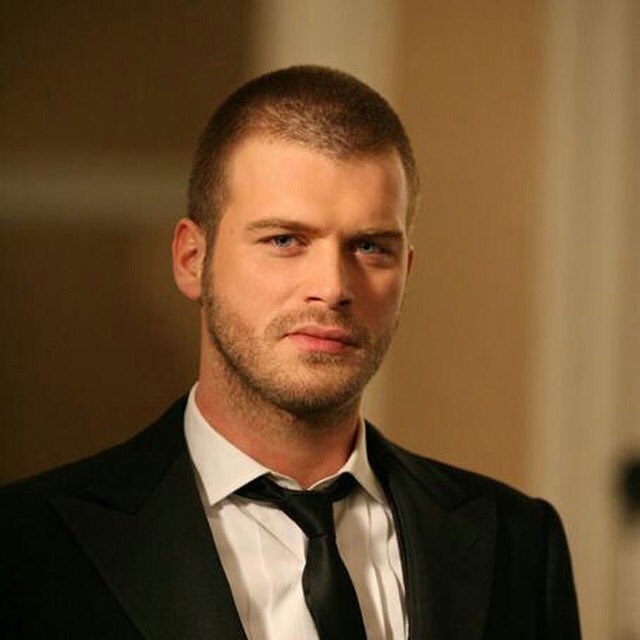 Essa Shaban On Twitter I Love Buzz Haircut Beard Nice
