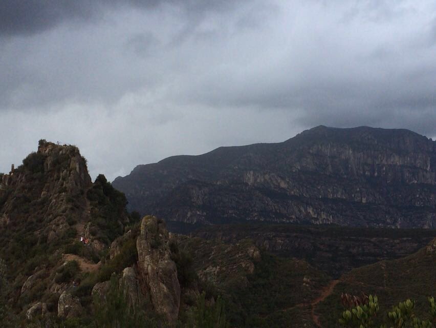 AEiGMLK's tweet photo. Els Ràngers i les Noies Guia estem sans i estalvis a Sant Salvador de les Espases, calamarsada inclosa! https://t.co/kY2S2BJNhM