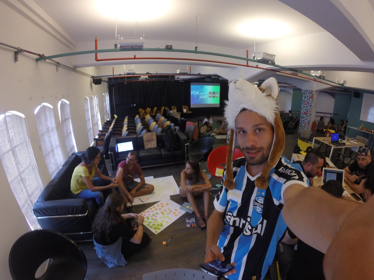 Rodrigomachados's tweet photo. Team Spiga trabalhando #PoaServiceJam #GsJam #teamSpiga https://t.co/vaamdFzOg3