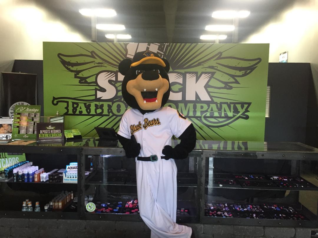 WVBlackBears's tweet photo. .@WeStickAnything BEST. TATTOOS.EVER! https://t.co/9YcD2ARpLk
