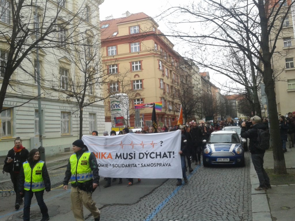 filip_sykora's tweet photo. #klinika #klinikamusidychat #nechteklinikudychat #klinikazustane https://t.co/MFEJt3ccqh