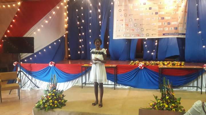 WhatsGood_LIVE's tweet photo. "We do need a corruption app that updates us on the latest corruption in Kenya" @strathU #KwenyeKampus https://t.co/uYqMi1JuuJ