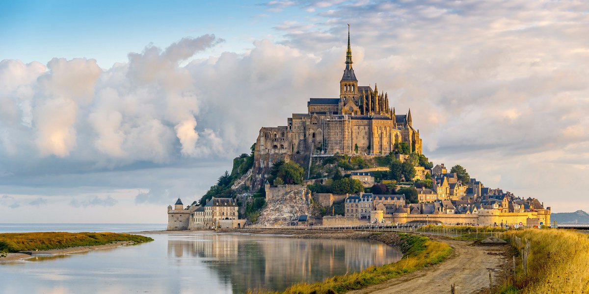 Mont Saint-Michel - the inspiration for the design of Minas Tirith