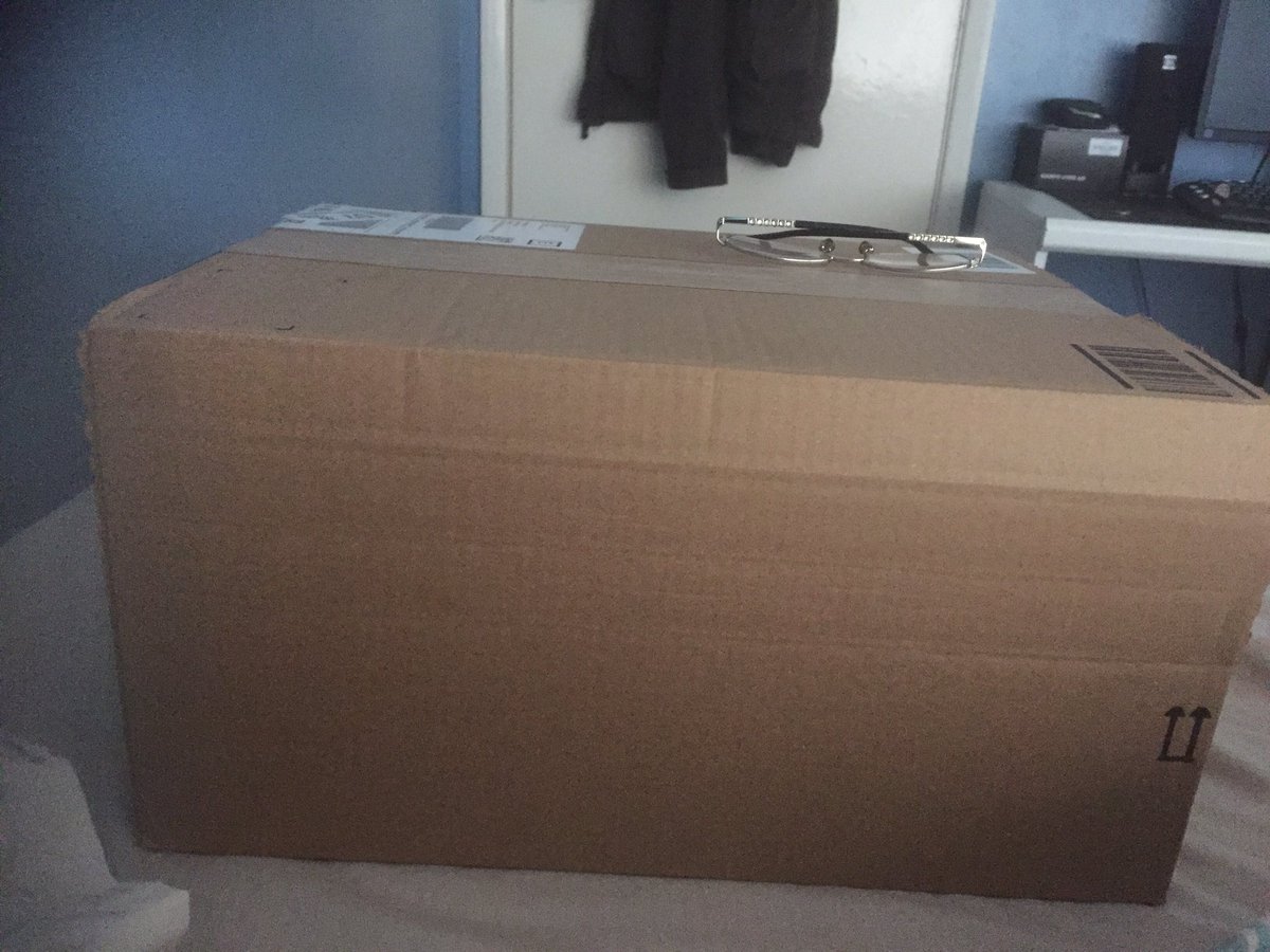 FrogDudeTV's tweet photo. More Boxes delivered. Taking over the place now. #Boxes4Days https://t.co/O7dd5uvL5z