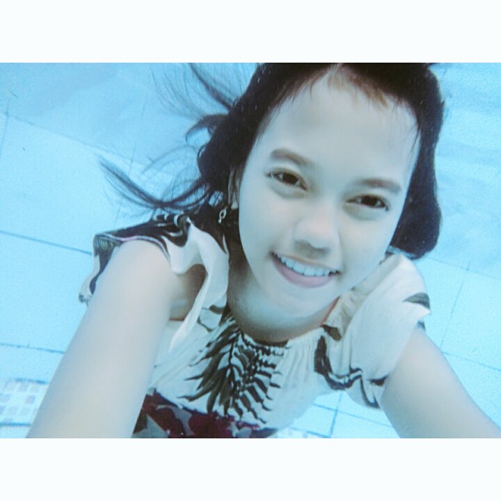 myraangela1's tweet photo. Ayo renang sama aku🏊 https://t.co/TMYKgIBmBk