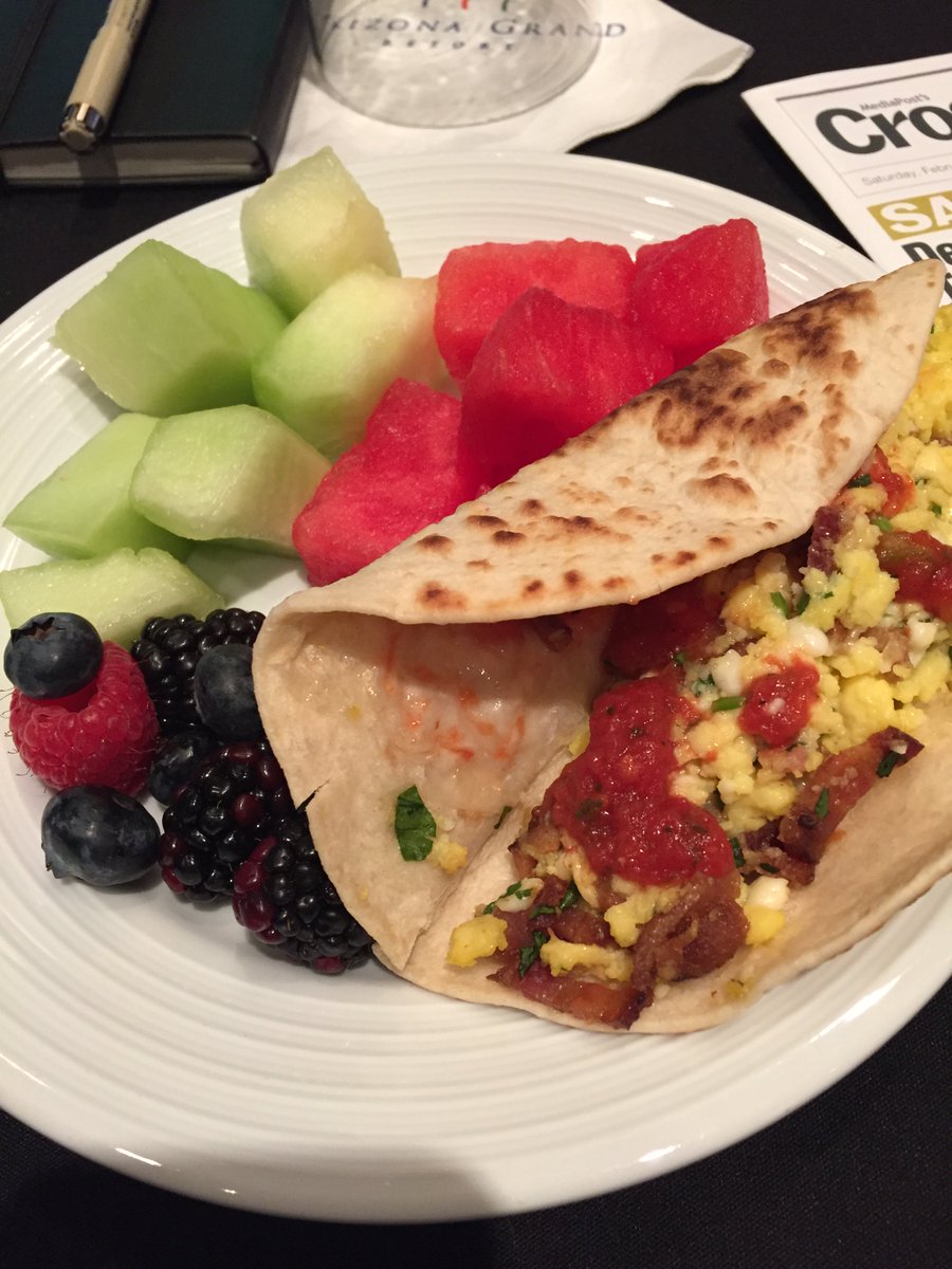 bboettger's tweet photo. Holy cow! Protein options on the last day of the Summit! #CCMIS #MiraclesHappen https://t.co/fpuK8o4QIF