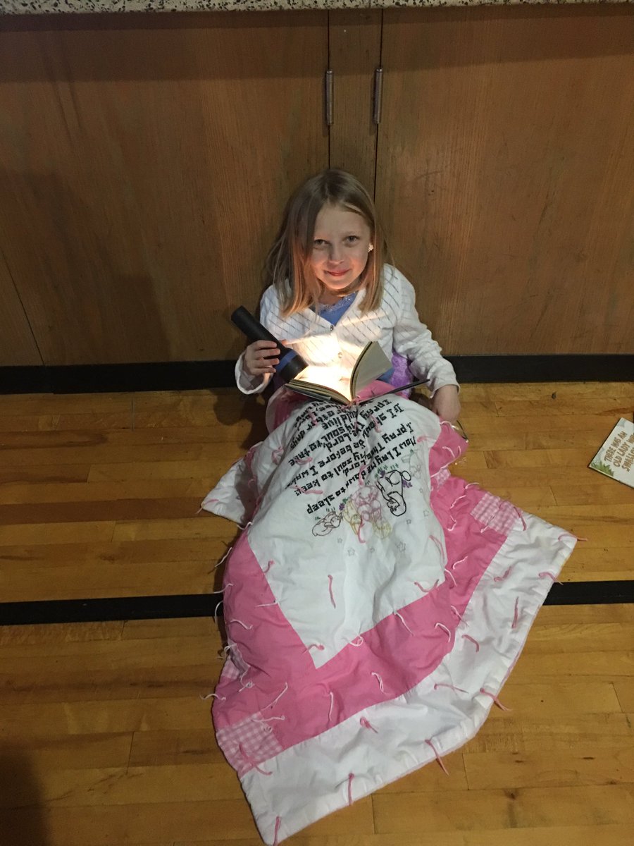 dcathsbrown12's tweet photo. #readquest16 Reading by flashlight with comfy pillows and blankets and don't forget the snacks! https://t.co/IrkXyBNl1C