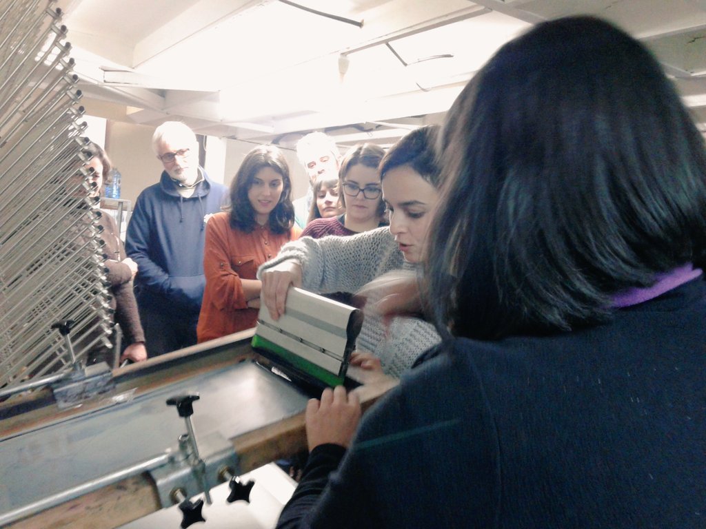 Estampamos ♥ #workshop #serigrafia #estampacion #DoParaná #7Hcoop #cooperacion