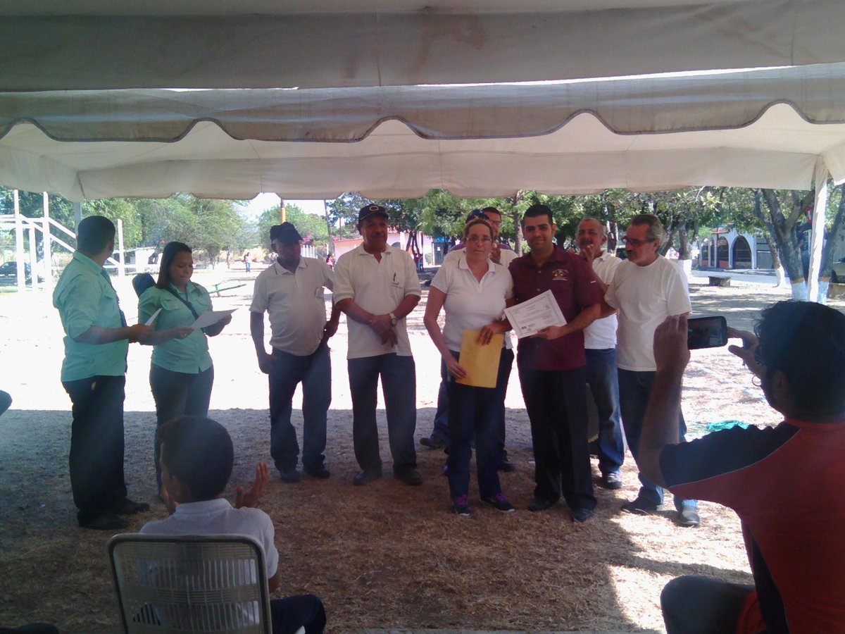 <a href="/NucleoBelen/">Nucleo Belen</a> <a href="/AdrianyGomez/">Adriany Gomez</a> @OSJCARABOBO  <a href="/AGonzalezLamon/">Andres Gonzalez</a>  <a href="/elsistema/">El Sistema</a> #ElSistemaCumple41