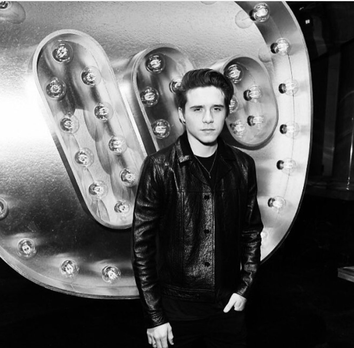 BBeckhamOnline's tweet photo. Photo of the day: Brooklyn Beckham
#BrooklynBeckham https://t.co/e6YOVHXLky