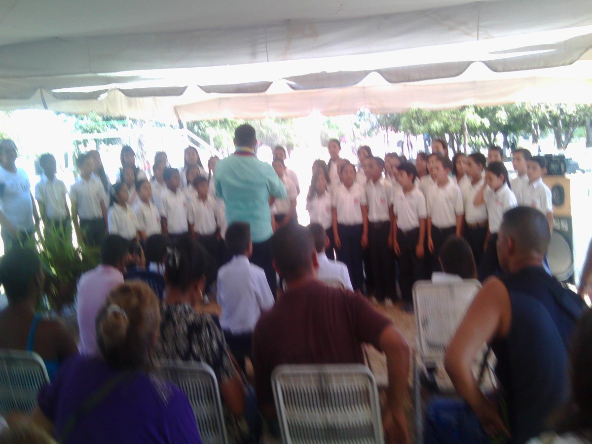 <a href="/NucleoBelen/">Nucleo Belen</a> <a href="/AdrianyGomez/">Adriany Gomez</a> @OSJCARABOBO  <a href="/AGonzalezLamon/">Andres Gonzalez</a>  <a href="/elsistema/">El Sistema</a> #ElSistemaCumple41