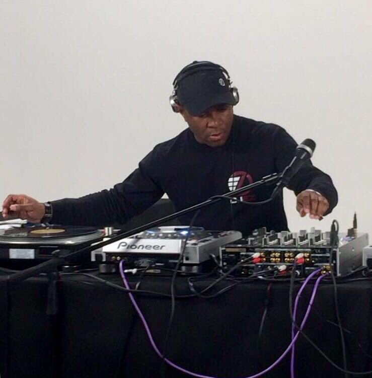 CR_UK's tweet photo. RT if you're watching @DJEZOfficial's #DJEZ24HourSet. Live at https://t.co/WQHUBHY4vo until 6pm tomorrow! https://t.co/WGQwR5PUxz