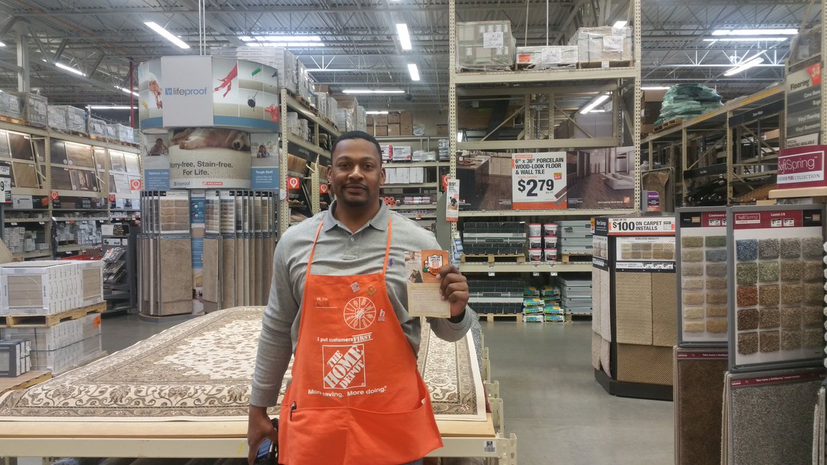 SuperSpecialT's tweet photo. DH David Campbell recognized by a customer for outstanding customer sevice! @crburlison @RoWilliams1 https://t.co/hlAwPFhG0I