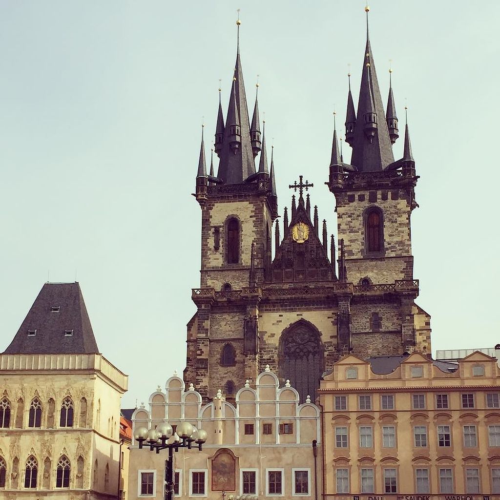 InstaPrague's tweet photo. #prague #praga #praha #oldtownsquare #oldtown #travel #travelling #republicacheca #czechre… https://t.co/y5m2buOEiG https://t.co/74idrymZs4