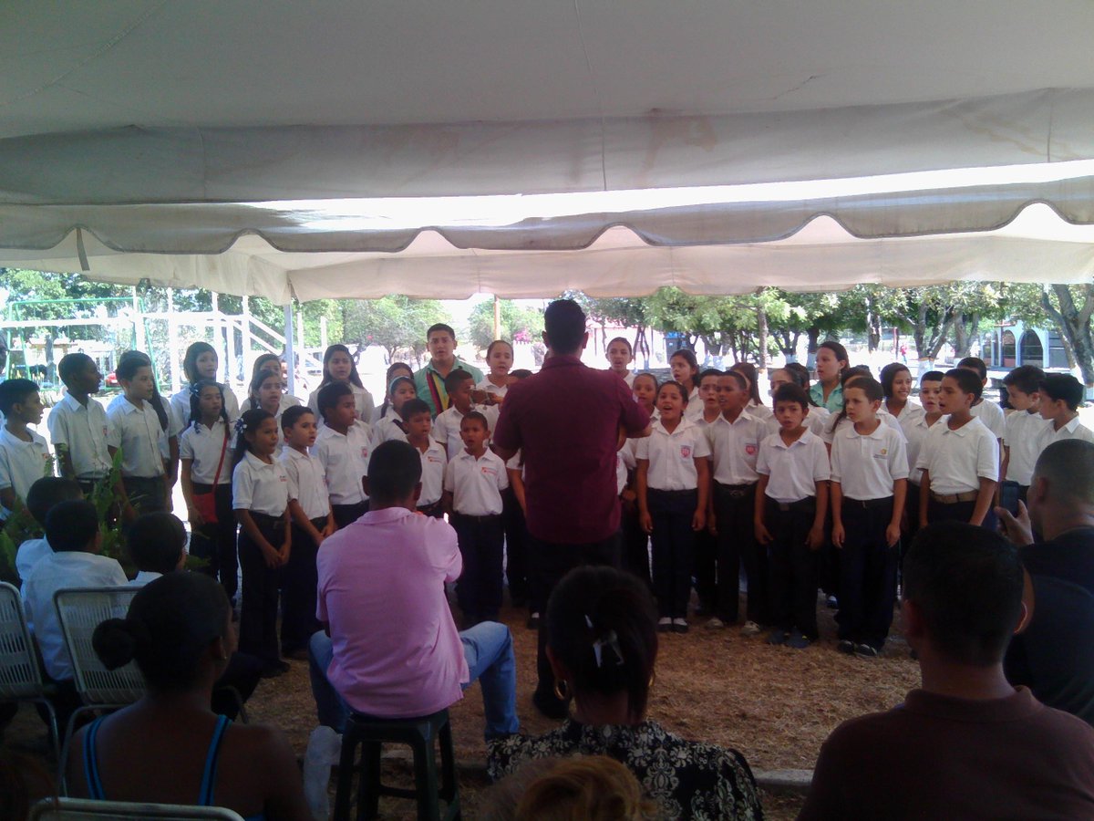 <a href="/NucleoBelen/">Nucleo Belen</a> <a href="/AdrianyGomez/">Adriany Gomez</a> @OSJCARABOBO  <a href="/AGonzalezLamon/">Andres Gonzalez</a>  <a href="/elsistema/">El Sistema</a> #ElSistemaCumple41
