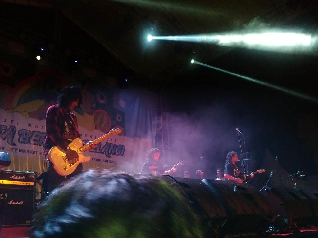 Coming up next <a href="/Peronsatoe/">Peron Satoe</a> #berbagipelangi