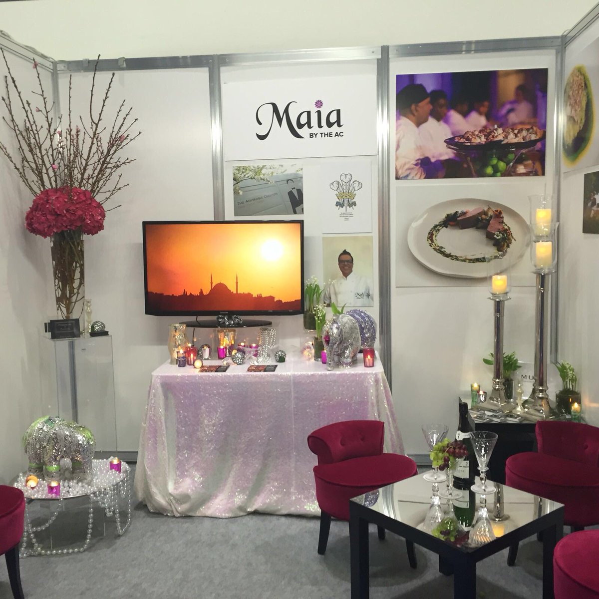 MaiabyTheAC's tweet photo. Come join us at the Excel centre London at the Asian Bride exhibition #asianbridelive #weddings #maiabytheAC https://t.co/GA3PpFhcfi