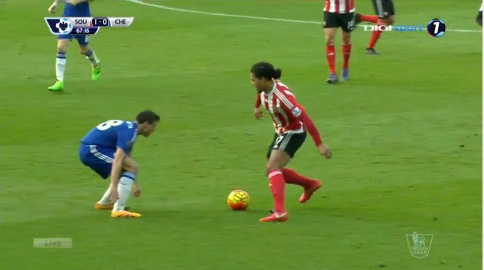 Esprt3's tweet photo. #Saintsfc 🆚 #Chelsea

Live!

Mobile📱
➡https://t.co/R6EdJucPm5

PC💻
➡https://t.co/d2bEky9zfU

#CFC
#SOUCHE
#CFCLive https://t.co/xkfKr5mq5E