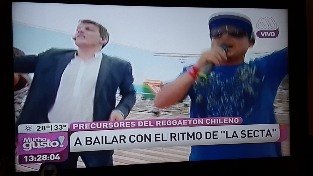 FundacionDPUS's tweet photo. @GrupoLasecta @arzusecta siempre con su pulsera! Y tu ya tienes la tuya? @PSANDRACORRALES @Fdporunsueno @Mega https://t.co/8nRVEGbZDO