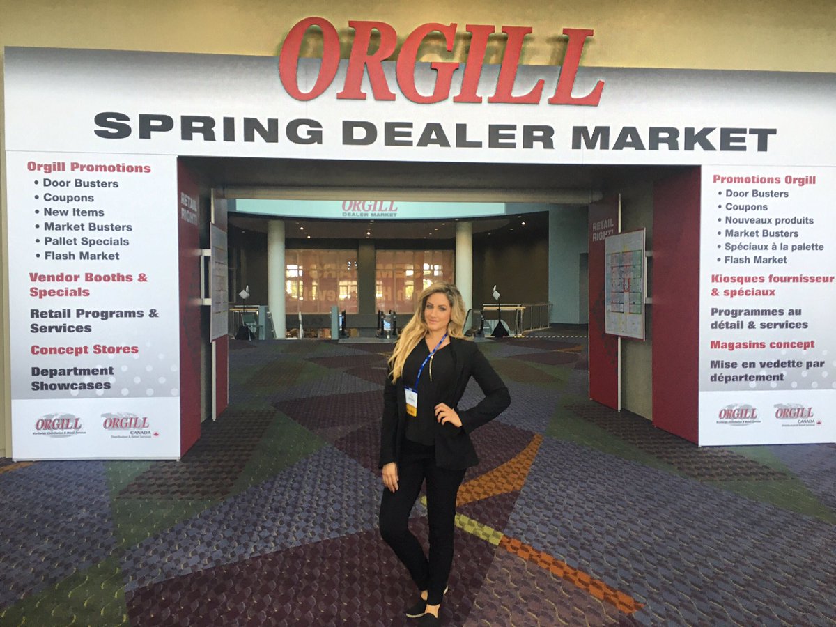 InteractAgency's tweet photo. Last day of the 2016 Orgill Show in Orlando! Amazing job Michelle!! #orgillshow #conventionmodel #interactivetalent https://t.co/3A939oiSp5