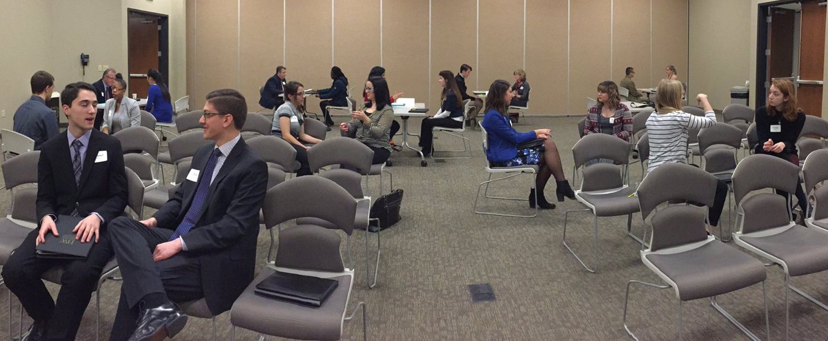 BWHonors's tweet photo. #BWHonors students practicing their elevator speeches during our Leadership in Career Development Workshop! https://t.co/eGDV6xm3rN