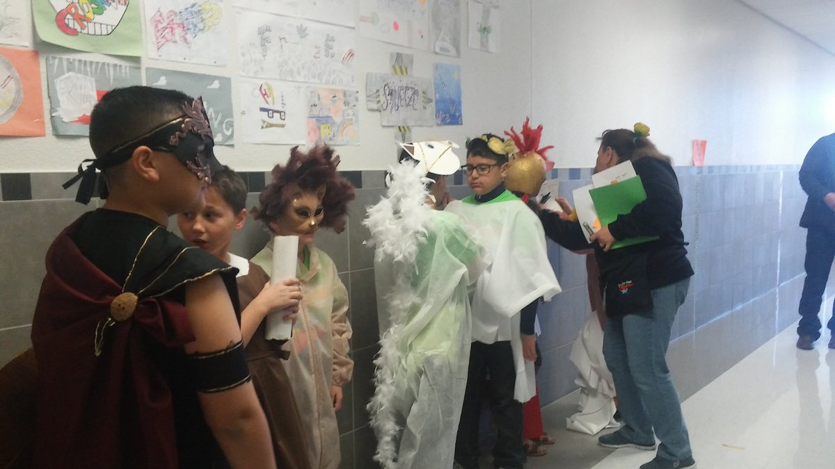 BBurnette_DSSE's tweet photo. Destination Imagination with these awesome creative kiddos! #TeamSISD #ShookSTRONG https://t.co/2rnjcbBBC8