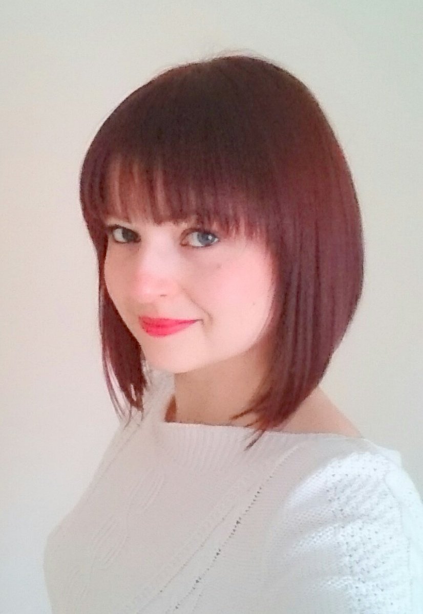 Clairesb2012's tweet photo. New hair in 90 minutes! #newhair #changeitup #redhead #redlip #me #cutebob #loveit https://t.co/1FMVmUQGUQ