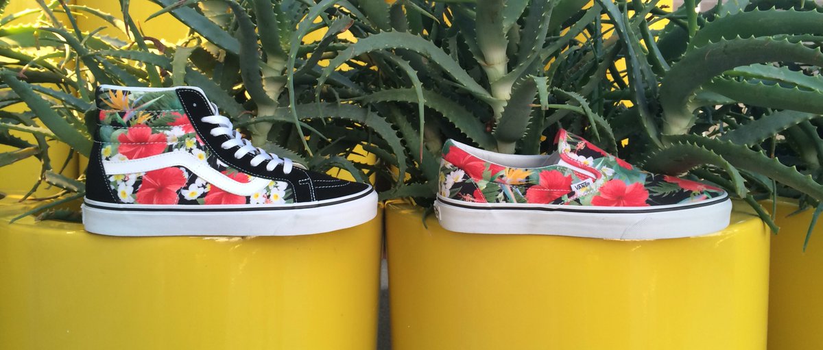 Vans digi top aloha sk8-hi reissue