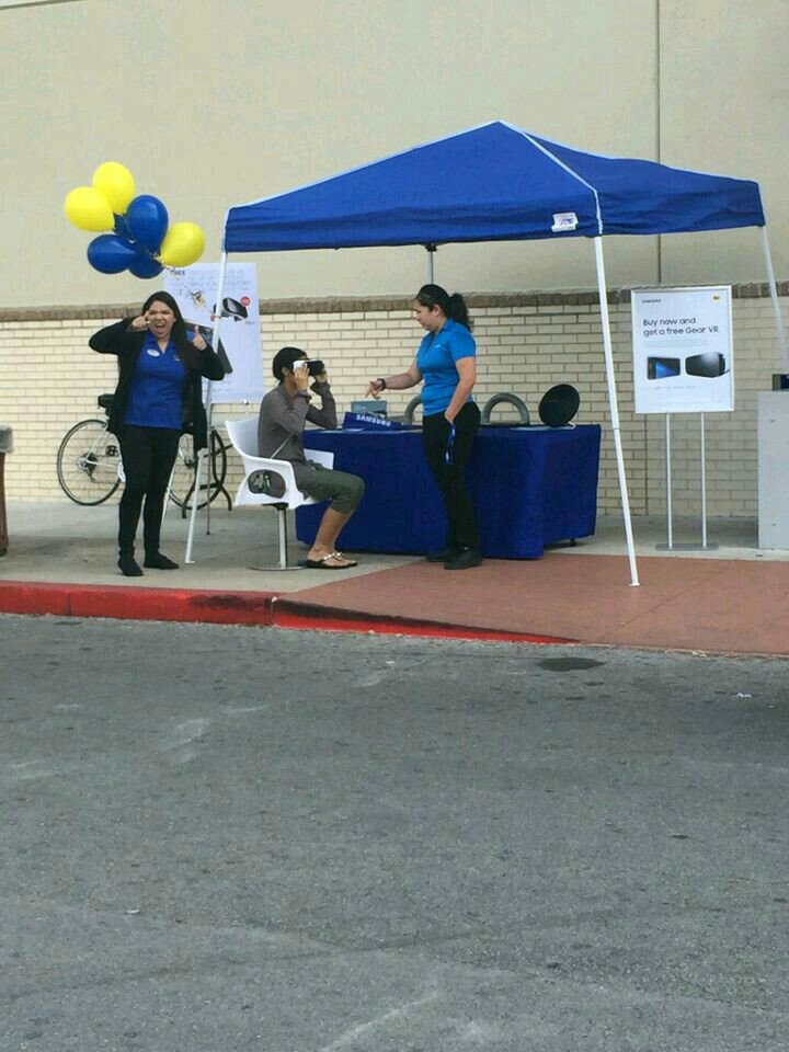 brink_stephen's tweet photo. 2 preorders this morning from VR tent
@Krivs14 in SA-Kalem https://t.co/0pa2BCHuAL