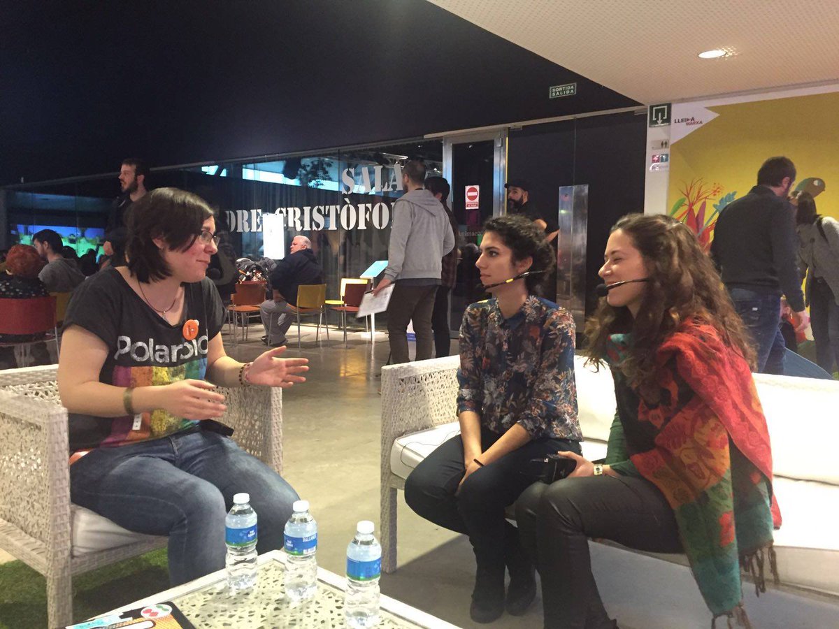 ipop_radio's tweet photo. @NusCreacions #pterodactive y @MaydayIndie en @Animac_Lleida #animac2016 #animacipop https://t.co/y5tOp2dGGf
