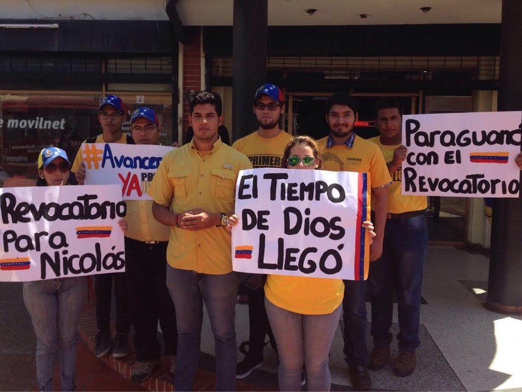 rctv's tweet photo. Militancia de Primero Justicia desplegada en todo el país para promover el Cambio. https://t.co/pMJ6xGRwo9