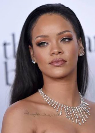 LocaOfShakira's tweet photo. o @rihanna buraya gelecek  #TurkishNavyWantAWT https://t.co/VVeTkplFP0