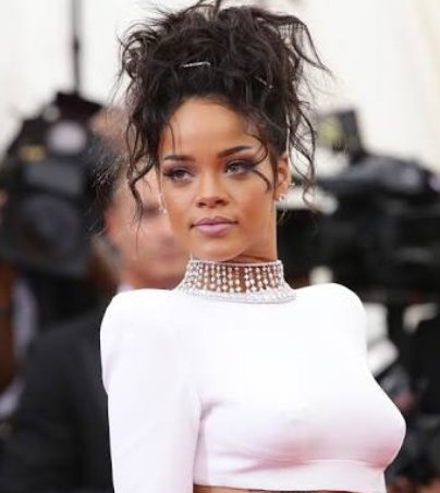 LocaOfShakira's tweet photo. o @rihanna buraya gelecek  #TurkishNavyWantAWT https://t.co/VVeTkplFP0