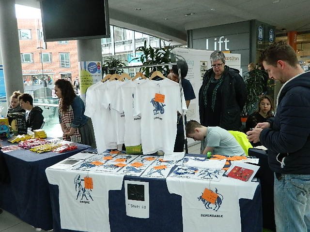 CNS_ECONOMICS's tweet photo. Well done y10 and y12 CNS young enterprise groups for good selling at the forum on Sat 2702 https://t.co/Oqg9RN426F