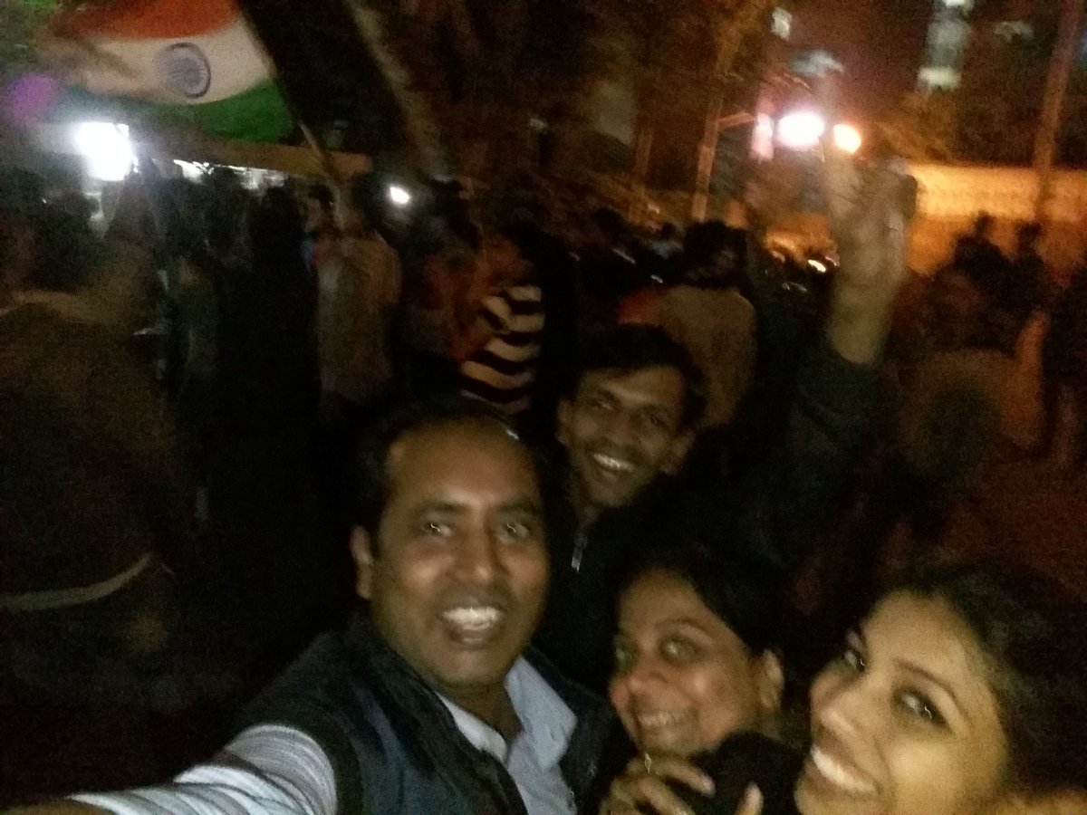 PatrioticVirtue's tweet photo. #JNU is celebrating victory of #India over #Pakistan in midnight victory march frm #Mahi to #GangaDhaba. #IndvsPak https://t.co/yKpDc1KAu4