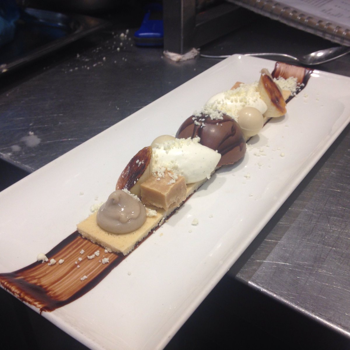 merakisweets's tweet photo. Deconstructed Banoffee Pie! @jethrolawrence @AhhToots @annacakecouture @IsabelleBoizis @cowshedbristol https://t.co/oZExxfCVMt